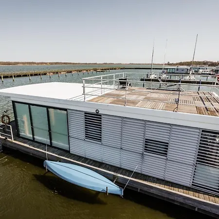 Hausboot Kuestennebel 2 *